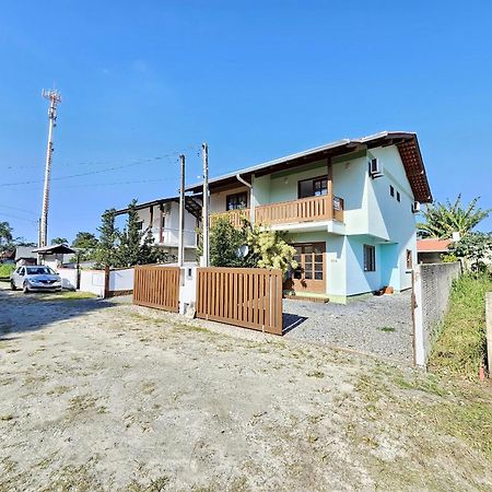 Villa Sobrado Com Piscina Em Mariscal Bombinhas Rutilio N 350 Exterior foto