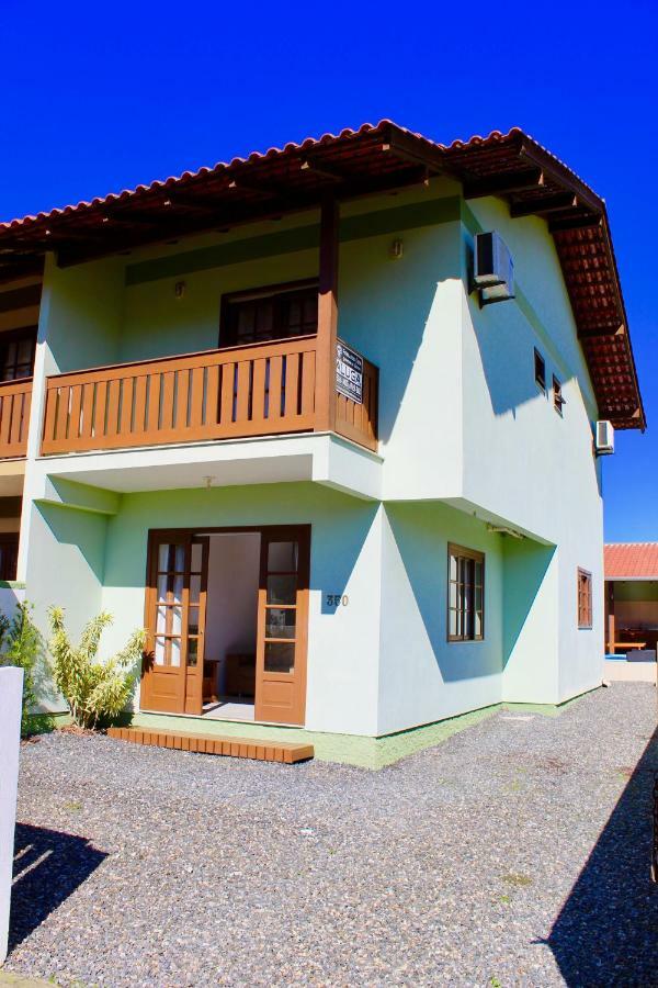Villa Sobrado Com Piscina Em Mariscal Bombinhas Rutilio N 350 Exterior foto